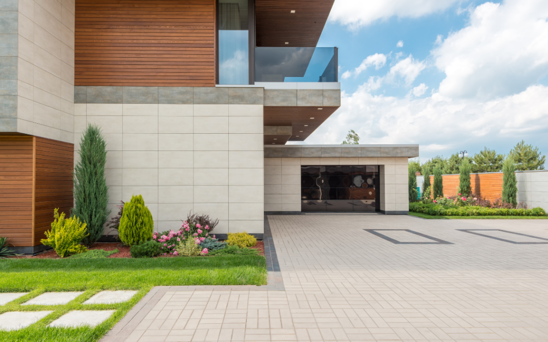 Guide to Maintaining Your Interlocking Driveway in the GTA