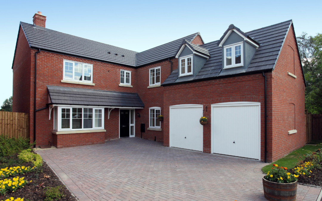 Signs You Need An Interlocking Driveway Repair In The GTA 
