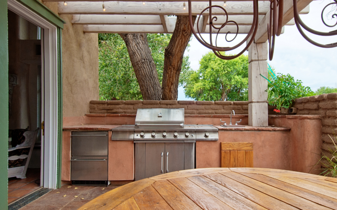 How To Incorporate A TC Wall Into Your Outdoor Kitchen Space