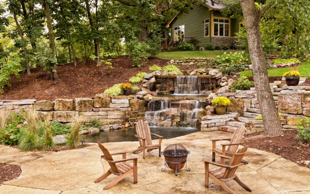 How to Create a Multi-Level Outdoor Living Space in Your Toronto Backyard
