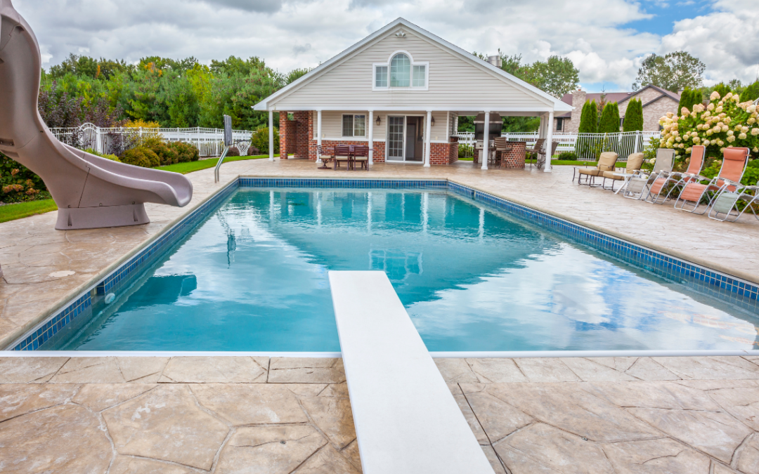 Guide For Redesigning An Existing Pool For Toronto Homeowners In 2025