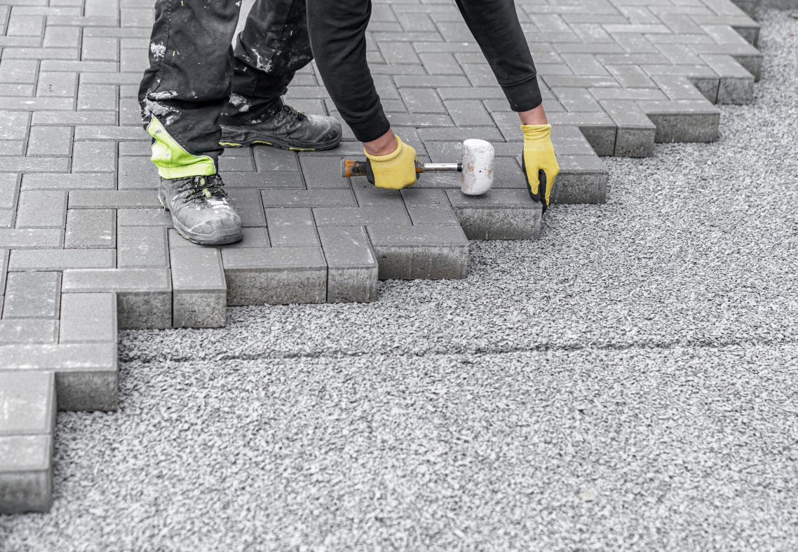 Why Toronto Homeowners Should Choose Brampton Brick Pavers For Their Interlocking Paver Project
